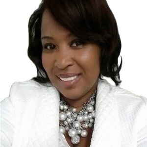 Meet your Posher, T. renee